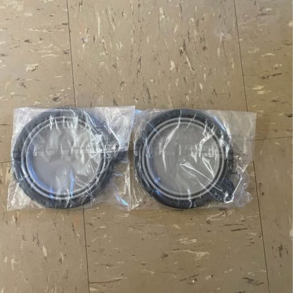2 Collapsible Gray Silicone Travel Water Bowls